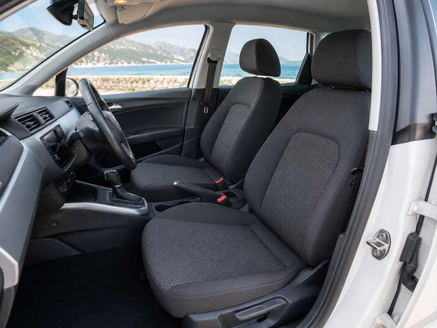 Seat Ibiza ST Automatic thumbnail 2